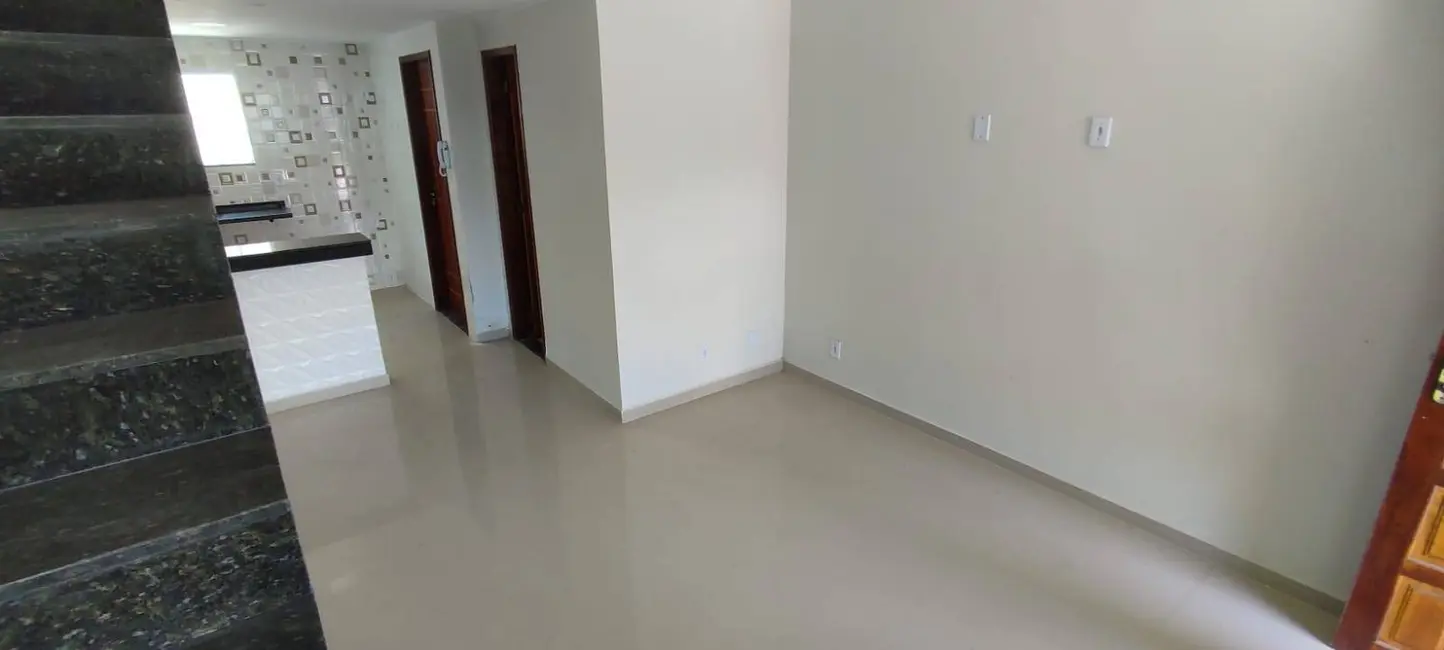 Foto 6 de Casa com 2 quartos à venda, 85m2 em Barroco (Itaipuaçu), Marica - RJ