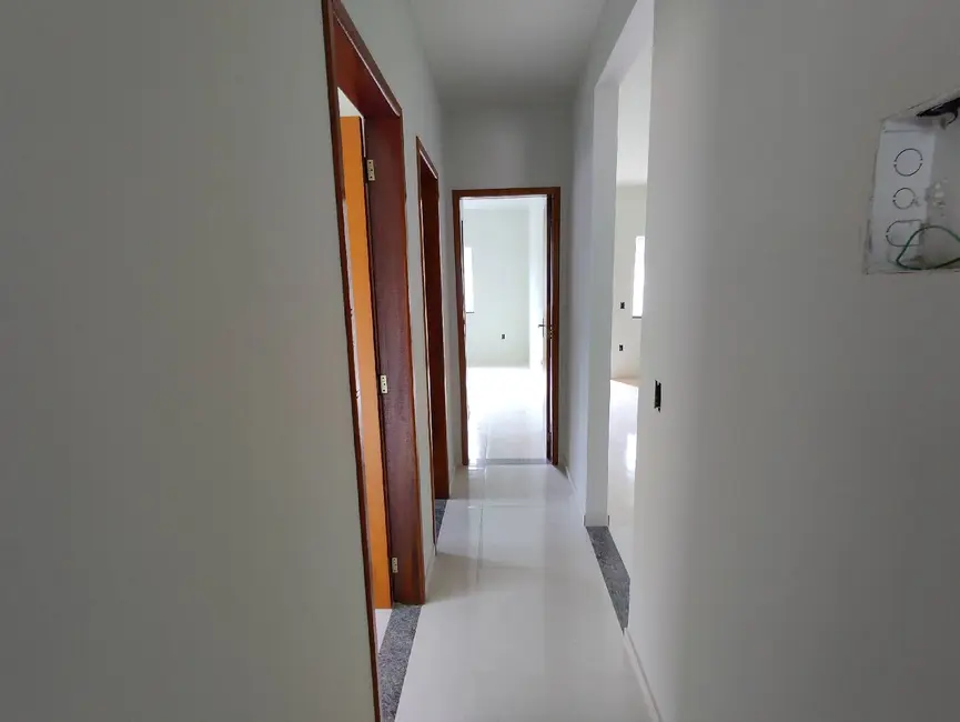 Foto 9 de Casa com 2 quartos à venda, 240m2 em Itapeba, Marica - RJ