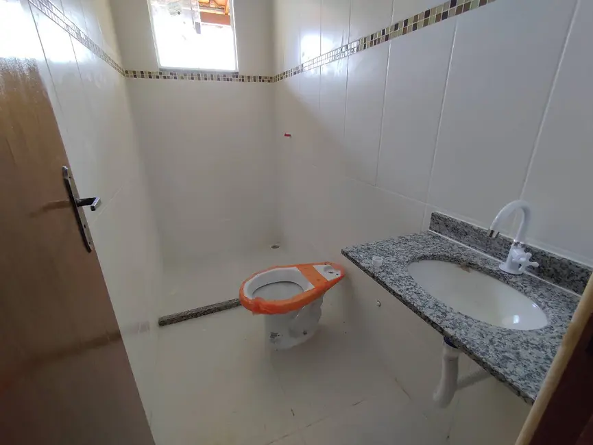 Foto 8 de Casa com 2 quartos à venda, 90m2 em São José do Imbassaí, Marica - RJ