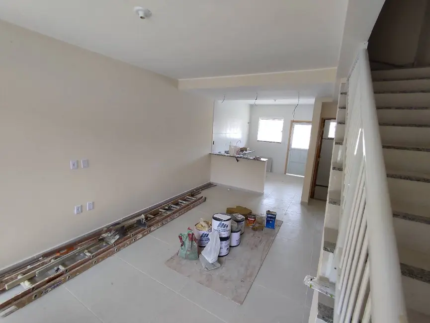 Foto 4 de Casa com 2 quartos à venda, 90m2 em São José do Imbassaí, Marica - RJ