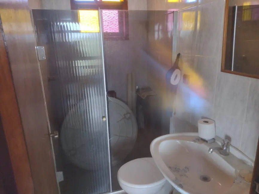 Casa com 4 quartos à venda, 480m2 em Jardim Atlântico Leste (Itaipuaçu), Marica - RJ - imagem 8 Foto 8 de Casa com 4 quartos à venda, 480m2 em Jardim Atlântico Leste (Itaipuaçu), Marica - RJ