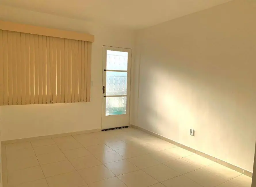 Foto 6 de Apartamento com 2 quartos à venda, 47m2 em Arsenal, Sao Goncalo - RJ