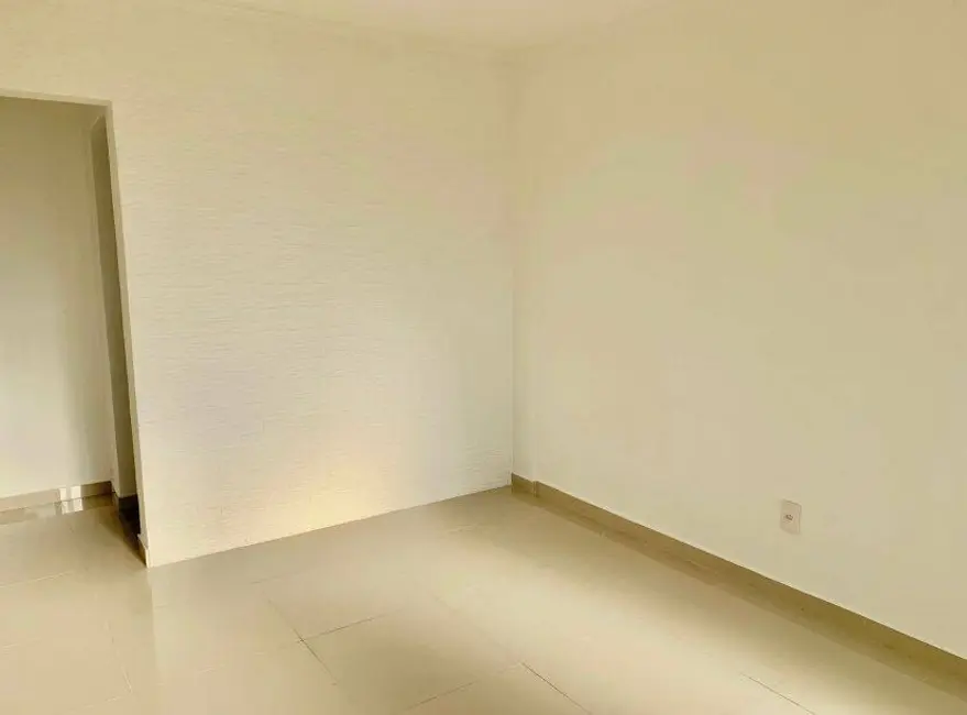 Foto 3 de Apartamento com 2 quartos à venda, 47m2 em Arsenal, Sao Goncalo - RJ