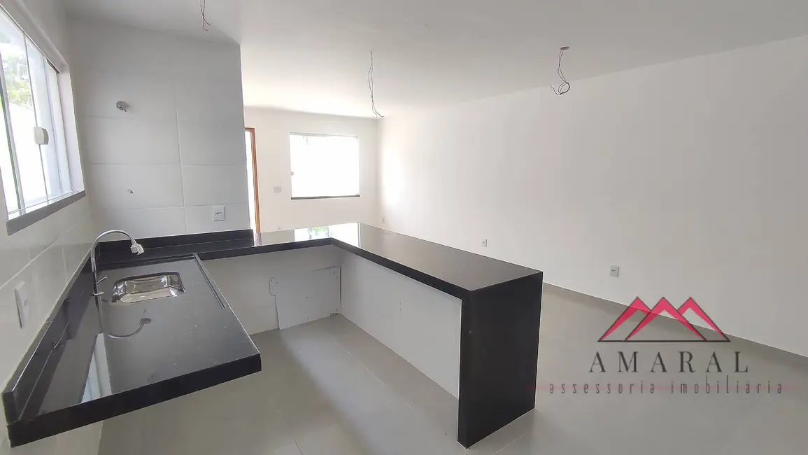 Foto 7 de Casa com 3 quartos à venda, 277m2 em Jardim Atlântico Leste (Itaipuaçu), Marica - RJ