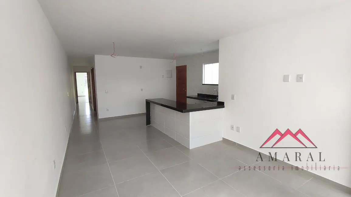 Foto 5 de Casa com 3 quartos à venda, 277m2 em Jardim Atlântico Leste (Itaipuaçu), Marica - RJ