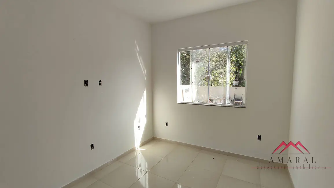 Foto 7 de Casa com 2 quartos à venda, 220m2 em Caxito, Marica - RJ