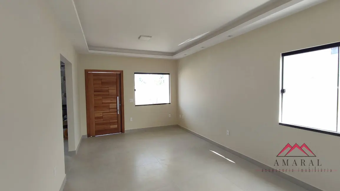 Foto 5 de Casa com 3 quartos à venda, 480m2 em Jardim Atlântico Leste (Itaipuaçu), Marica - RJ