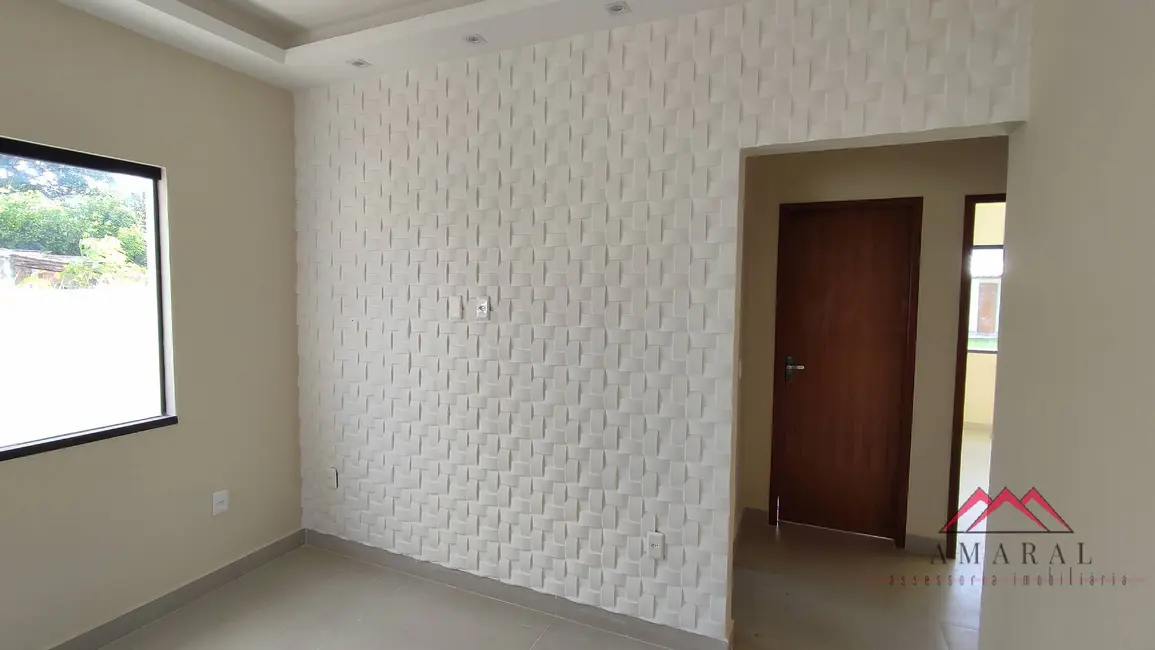 Foto 4 de Casa com 3 quartos à venda, 480m2 em Jardim Atlântico Leste (Itaipuaçu), Marica - RJ