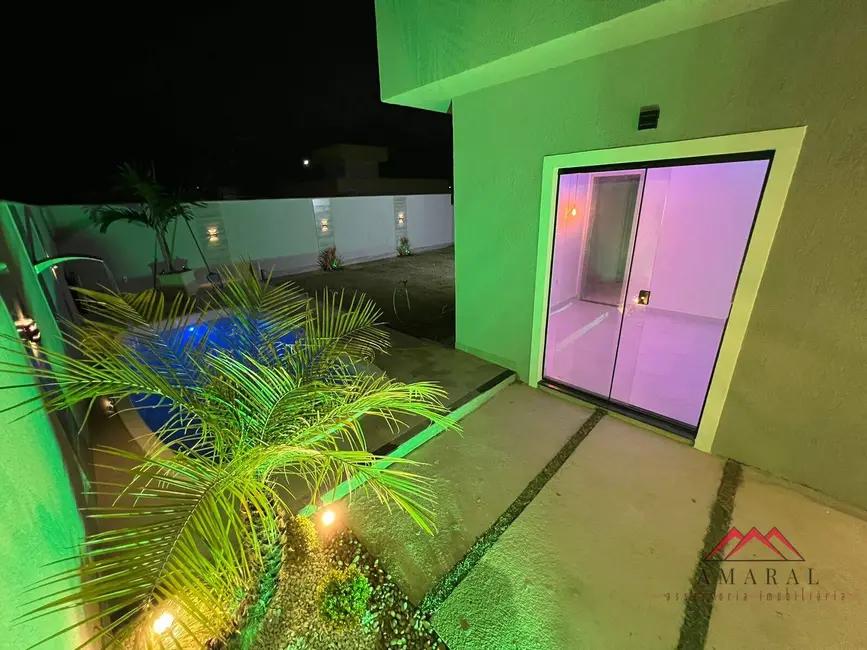 Foto 4 de Casa com 3 quartos à venda, 360m2 em Inoã (Inoã), Marica - RJ