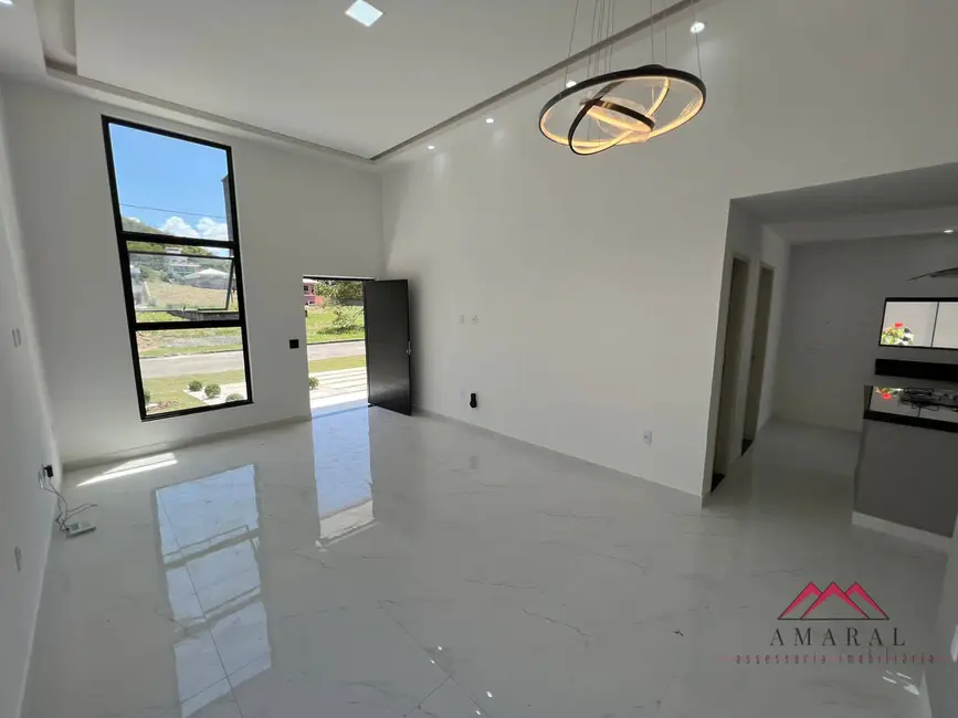 Foto 6 de Casa com 3 quartos à venda, 360m2 em Inoã (Inoã), Marica - RJ
