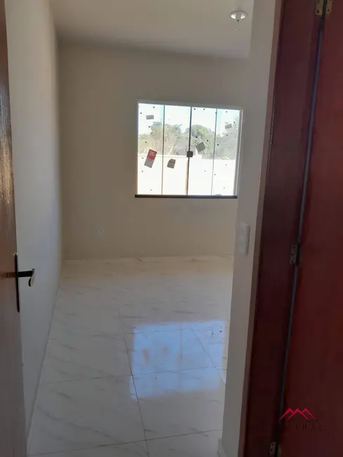 Foto 8 de Casa com 2 quartos à venda, 360m2 em Jacaroá, Marica - RJ