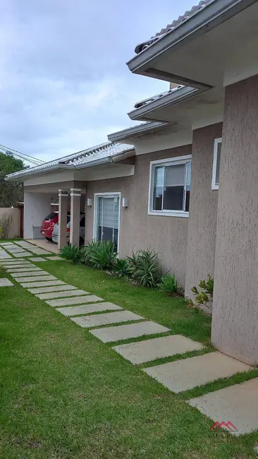 Foto 2 de Casa com 3 quartos à venda, 440m2 em Caxito, Marica - RJ