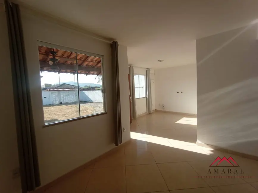 Casa com 2 quartos à venda, 480m2 em Jardim Atlântico Central (Itaipuaçu), Marica - RJ - imagem 5 Foto 5 de Casa com 2 quartos à venda, 480m2 em Jardim Atlântico Central (Itaipuaçu), Marica - RJ