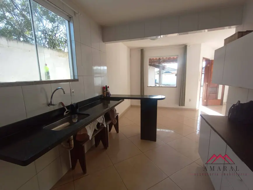 Foto 8 de Casa com 2 quartos à venda, 480m2 em Jardim Atlântico Central (Itaipuaçu), Marica - RJ