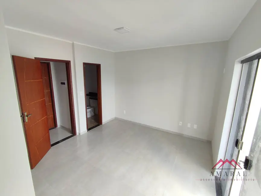 Foto 21 de Casa à venda, 65m2 em Jardim Atlântico Leste (Itaipuaçu), Marica - RJ