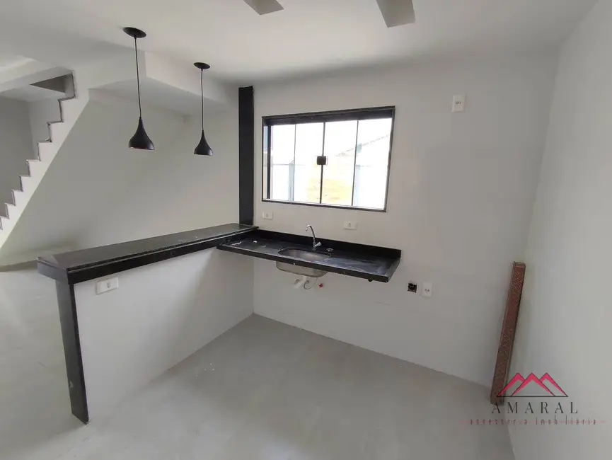 Foto 9 de Casa à venda, 65m2 em Jardim Atlântico Leste (Itaipuaçu), Marica - RJ