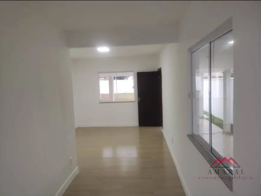 Foto 5 de Casa com 2 quartos à venda, 480m2 em Jardim Atlântico Central (Itaipuaçu), Marica - RJ