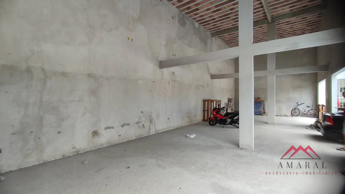 Loja para alugar, 45m2 em Jardim Atlântico Oeste (Itaipuaçu), Marica - RJ - imagem 5 Foto 5 de Loja para alugar, 45m2 em Jardim Atlântico Oeste (Itaipuaçu), Marica - RJ