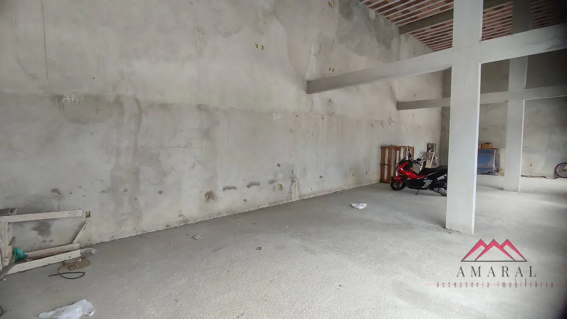 Loja para alugar, 45m2 em Jardim Atlântico Oeste (Itaipuaçu), Marica - RJ - imagem 4 Foto 4 de Loja para alugar, 45m2 em Jardim Atlântico Oeste (Itaipuaçu), Marica - RJ