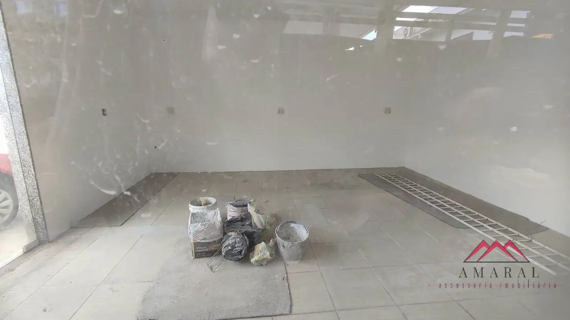 Loja para alugar, 30m2 em Barroco (Itaipuaçu), Marica - RJ - imagem 5 Foto 5 de Loja para alugar, 30m2 em Barroco (Itaipuaçu), Marica - RJ