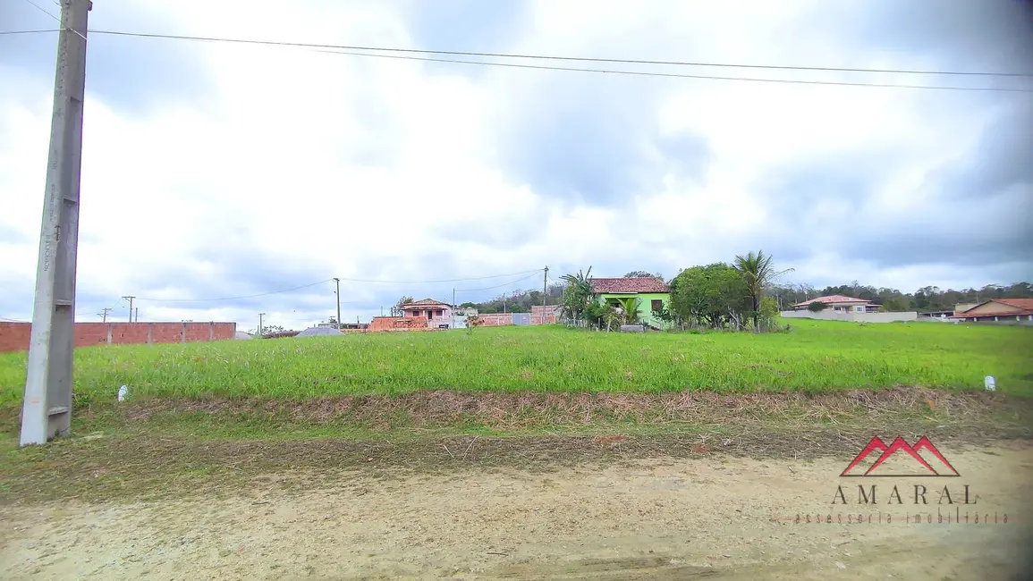 Foto 6 de Terreno / Lote à venda, 450m2 em Araruama - RJ