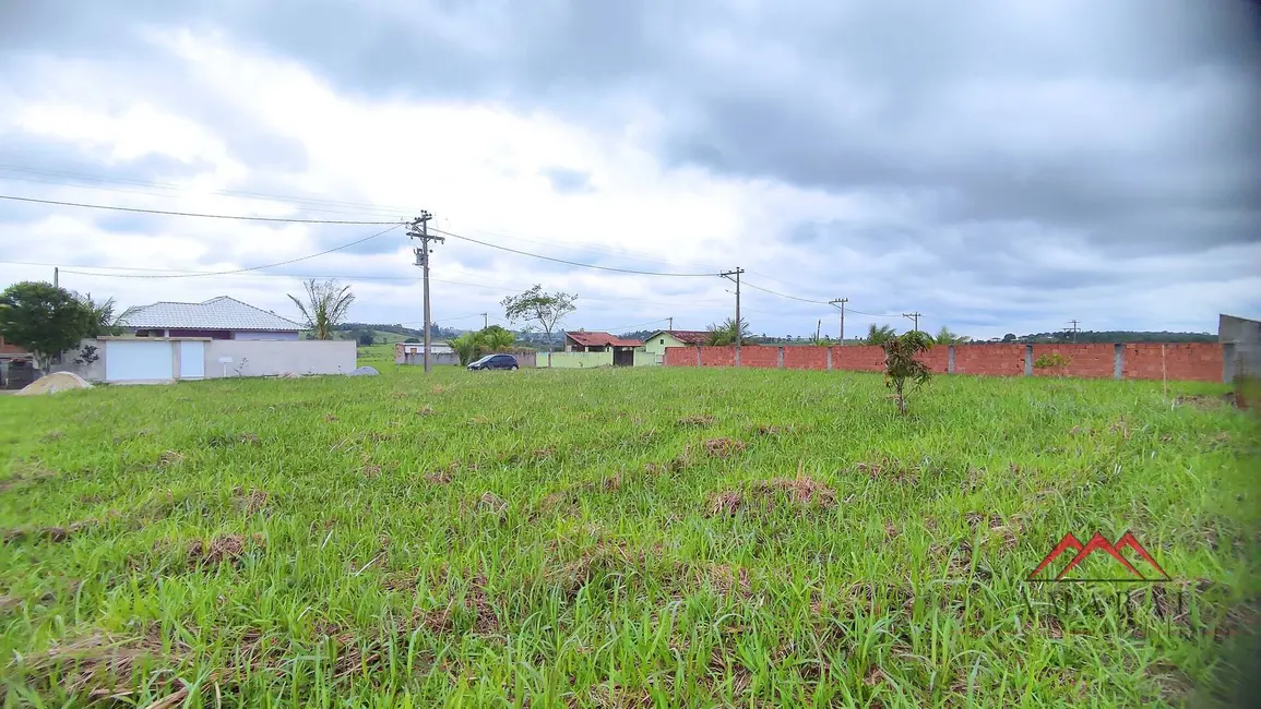 Foto 7 de Terreno / Lote à venda, 450m2 em Araruama - RJ