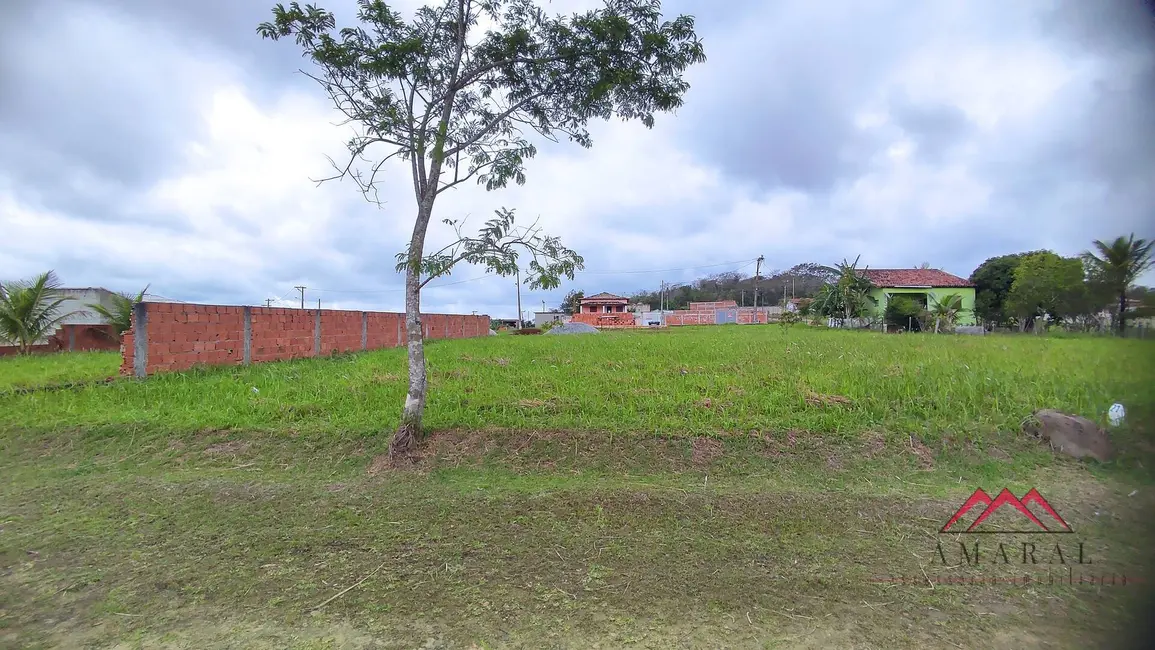 Foto 5 de Terreno / Lote à venda, 450m2 em Araruama - RJ