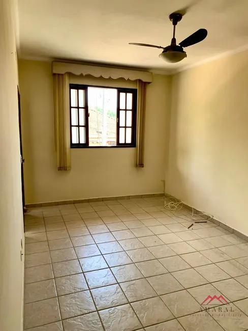 Foto 4 de Casa com 2 quartos para alugar, 85m2 em Arsenal, Sao Goncalo - RJ