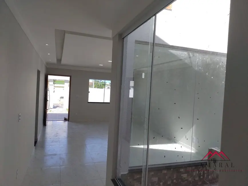 Foto 4 de Casa com 3 quartos à venda, 480m2 em Jardim Atlântico Leste (Itaipuaçu), Marica - RJ