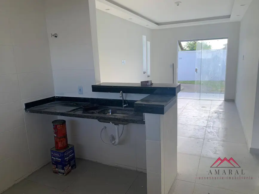 Foto 8 de Casa com 2 quartos à venda, 480m2 em Jardim Atlântico Central (Itaipuaçu), Marica - RJ