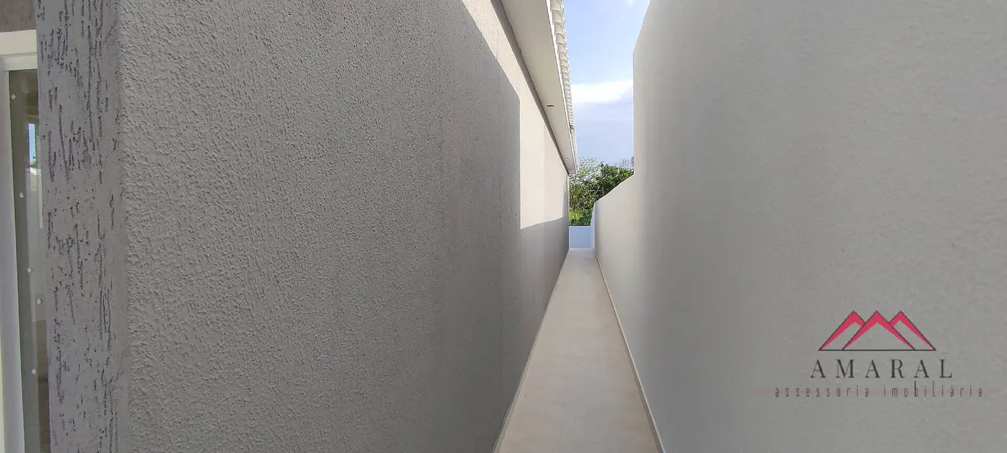 Foto 29 de Casa à venda, 225m2 em São José do Imbassaí, Marica - RJ