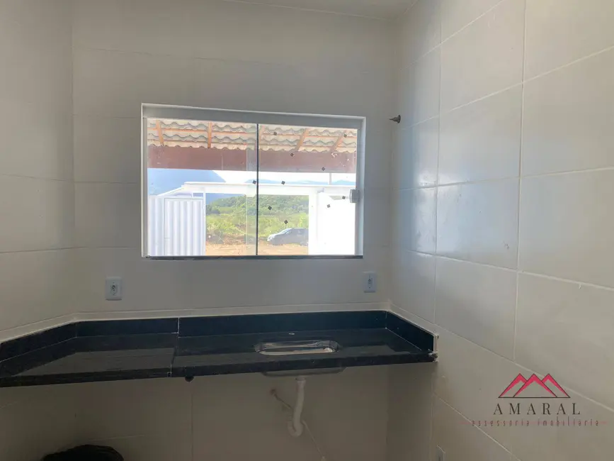 Foto 7 de Casa com 2 quartos à venda, 220m2 em Jardim Atlântico Leste (Itaipuaçu), Marica - RJ