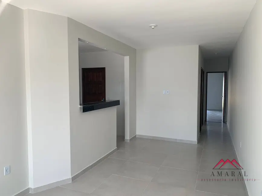 Foto 4 de Casa com 2 quartos à venda, 220m2 em Jardim Atlântico Leste (Itaipuaçu), Marica - RJ