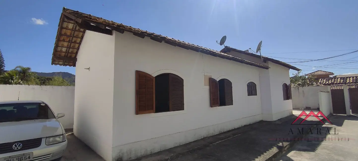 Foto 2 de Casa com 2 quartos à venda e para alugar, 110m2 em Barroco (Itaipuaçu), Marica - RJ