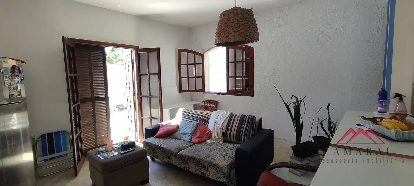 Foto 3 de Casa com 2 quartos à venda e para alugar, 110m2 em Barroco (Itaipuaçu), Marica - RJ