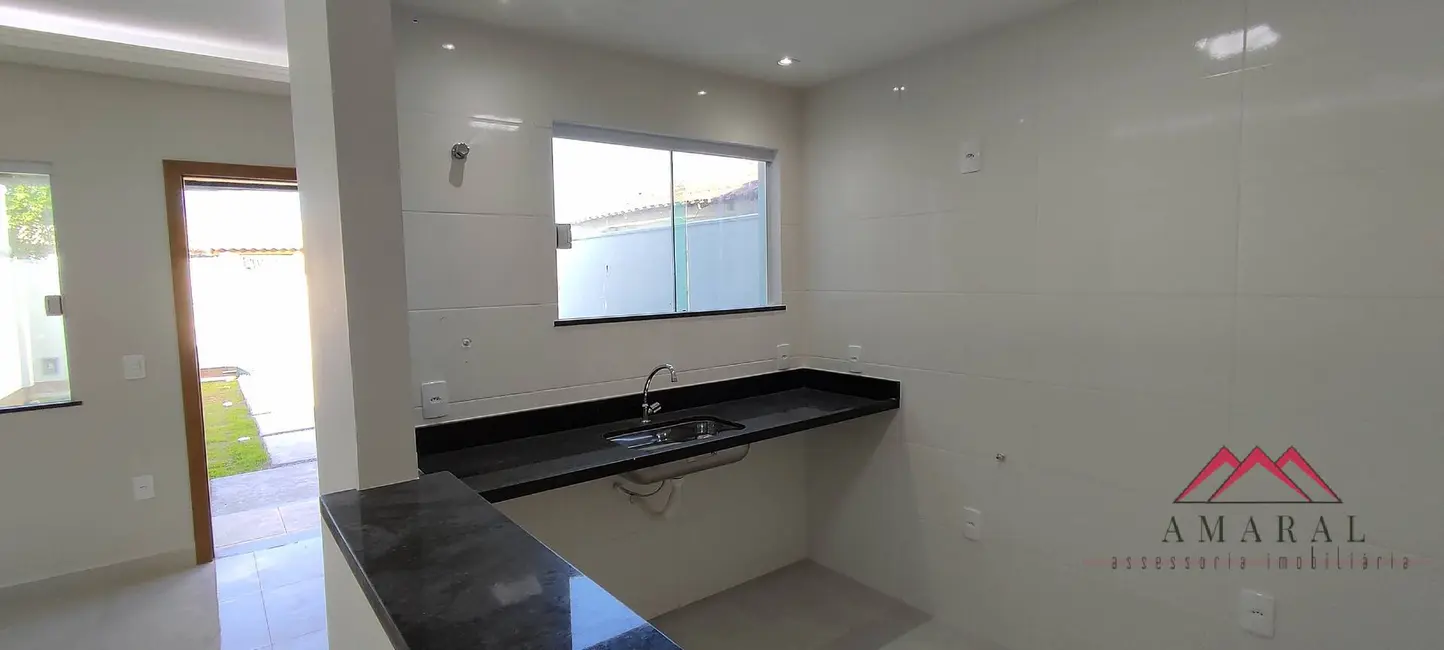 Foto 7 de Casa com 2 quartos à venda, 240m2 em Jardim Atlântico Leste (Itaipuaçu), Marica - RJ