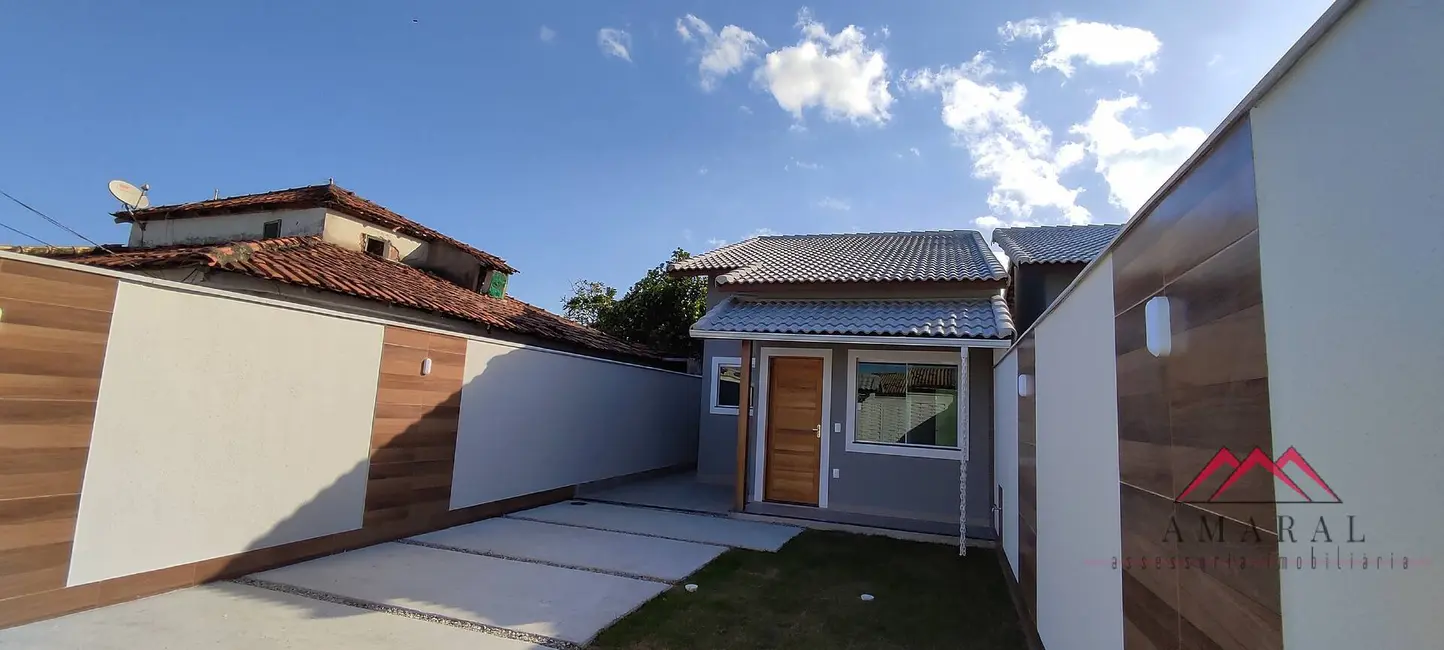 Foto 3 de Casa com 2 quartos à venda, 240m2 em Jardim Atlântico Leste (Itaipuaçu), Marica - RJ