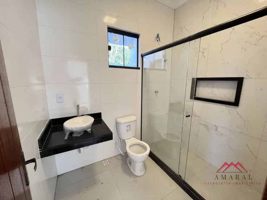 Foto 7 de Casa com 3 quartos à venda, 480m2 em Jardim Atlântico Leste (Itaipuaçu), Marica - RJ