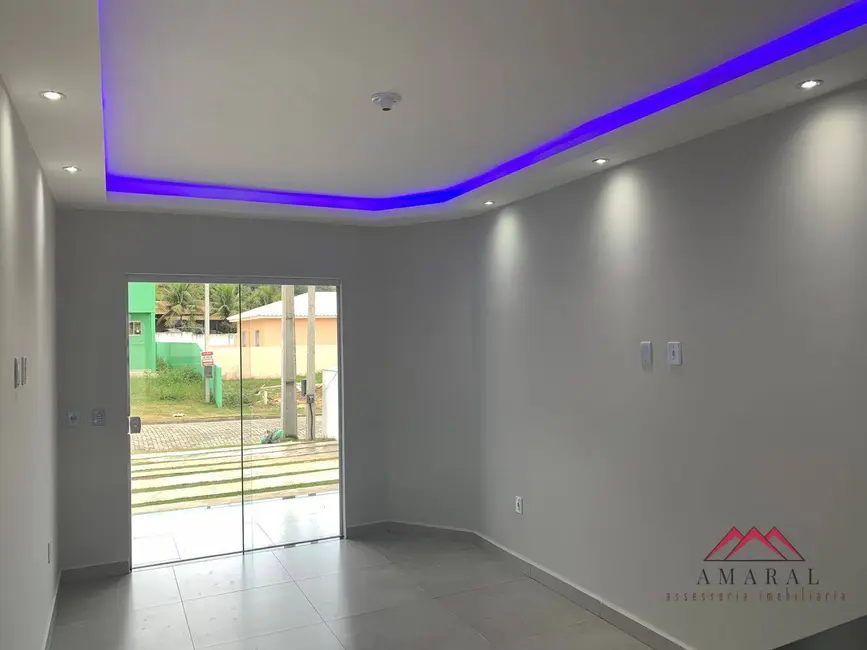 Foto 5 de Casa com 2 quartos à venda, 216m2 em Pindobas, Marica - RJ