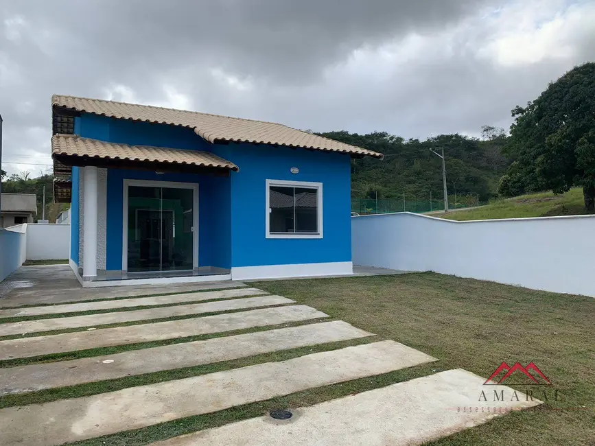 Foto 3 de Casa com 2 quartos à venda, 216m2 em Pindobas, Marica - RJ