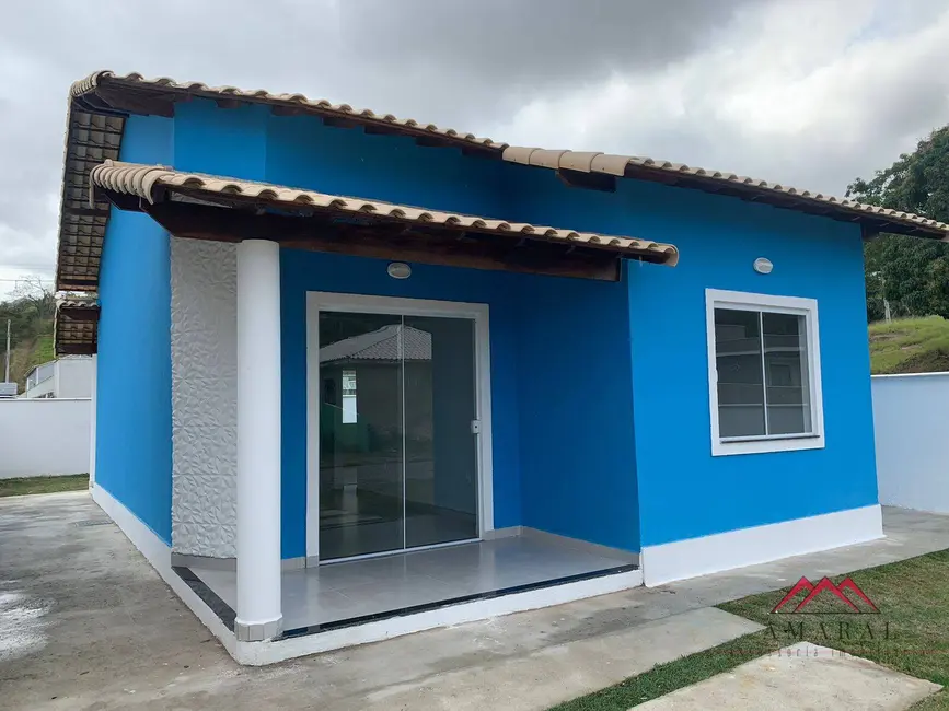 Foto 1 de Casa com 2 quartos à venda, 216m2 em Pindobas, Marica - RJ