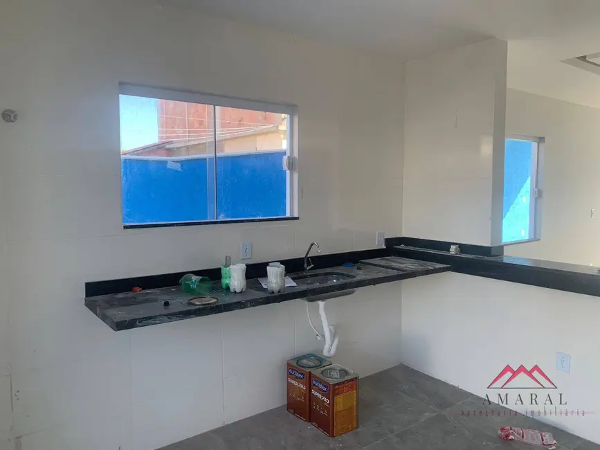 Foto 5 de Casa com 3 quartos à venda, 480m2 em Jardim Atlântico Central (Itaipuaçu), Marica - RJ