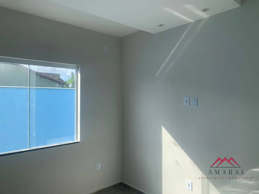 Foto 7 de Casa com 3 quartos à venda, 480m2 em Jardim Atlântico Central (Itaipuaçu), Marica - RJ