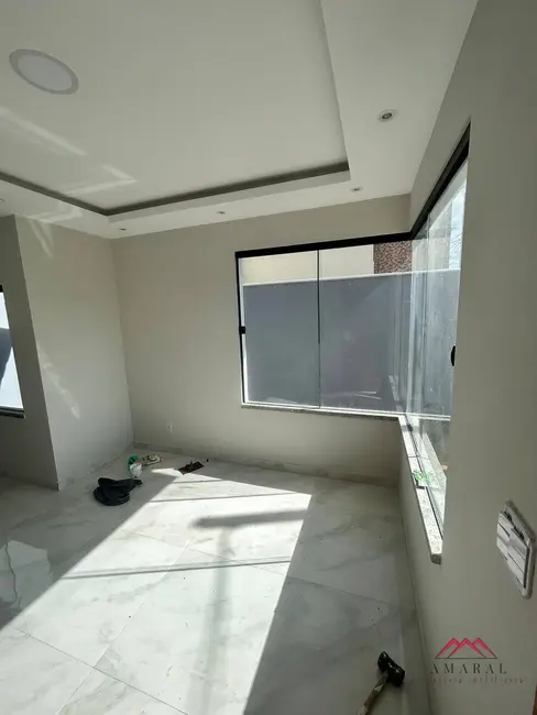 Foto 5 de Casa com 3 quartos à venda, 240m2 em Pindobas, Marica - RJ