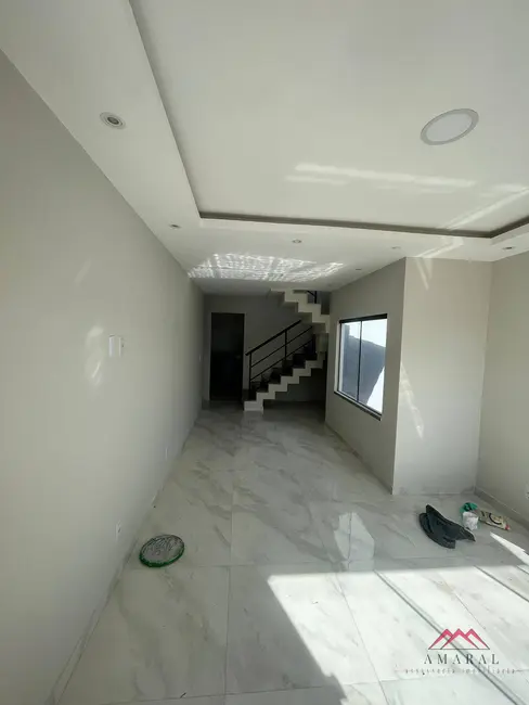 Foto 4 de Casa com 3 quartos à venda, 240m2 em Pindobas, Marica - RJ