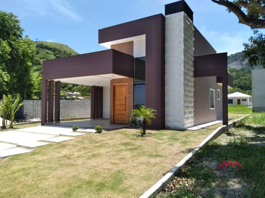 Foto 5 de Casa com 3 quartos à venda, 360m2 em São José do Imbassaí, Marica - RJ