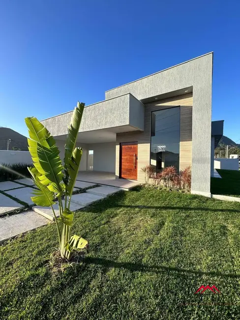 Foto 2 de Casa à venda e para alugar em Cajueiros (Itaipuaçu), Marica - RJ