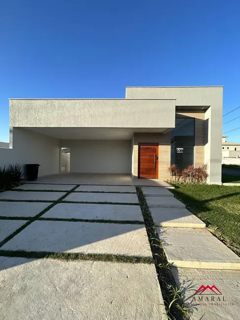 Foto 3 de Casa à venda e para alugar em Cajueiros (Itaipuaçu), Marica - RJ