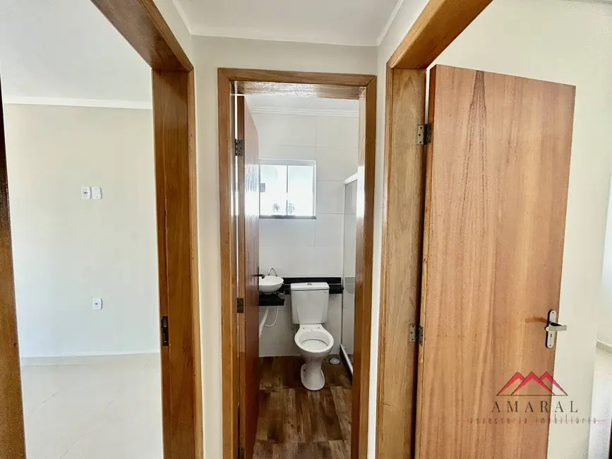 Foto 9 de Casa à venda e para alugar em Jardim Atlântico Leste (Itaipuaçu), Marica - RJ