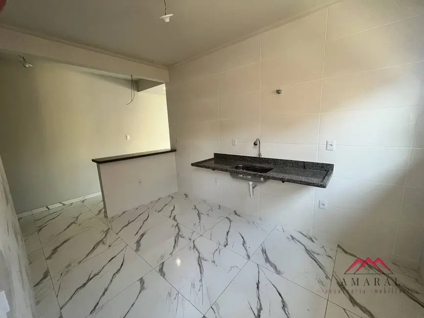 Casa com 3 quartos à venda, 210m2 em Condado de Maricá, Marica - RJ - imagem 8 Foto 8 de Casa com 3 quartos à venda, 210m2 em Condado de Maricá, Marica - RJ